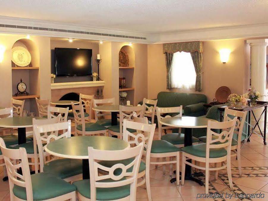 La Quinta Inn By Wyndham Лафкин Экстерьер фото